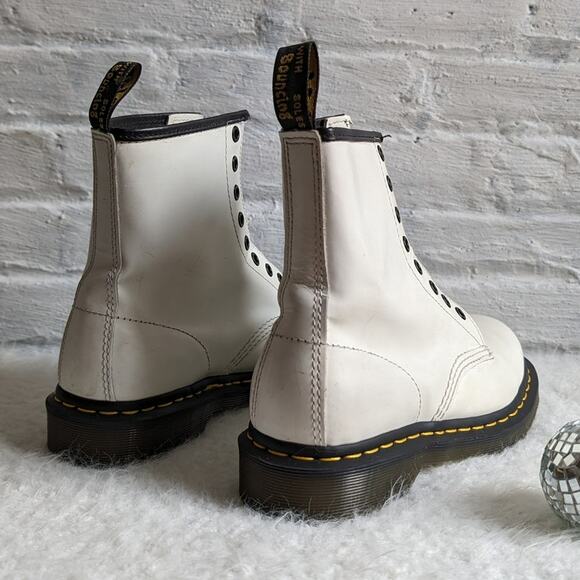 Dr Martens Docs White High Top Leather Combat Boots Kawaii Grunge Biker Shoes - Picture 2 of 9